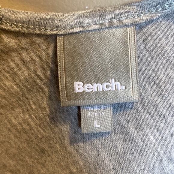 Bench tank top with ruched sides - Picture 2 of 4